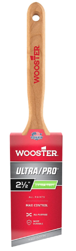 Wooster Ultra/Pro Extra Firm Angle Sash Paint Brush